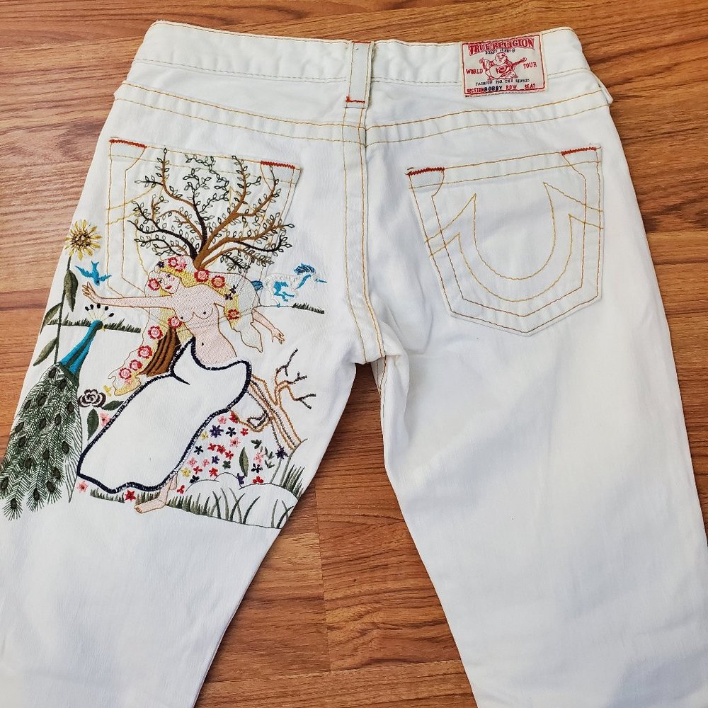 True Religion Goddess Embroidered White Jeans Sz 27x33 Flare Leg